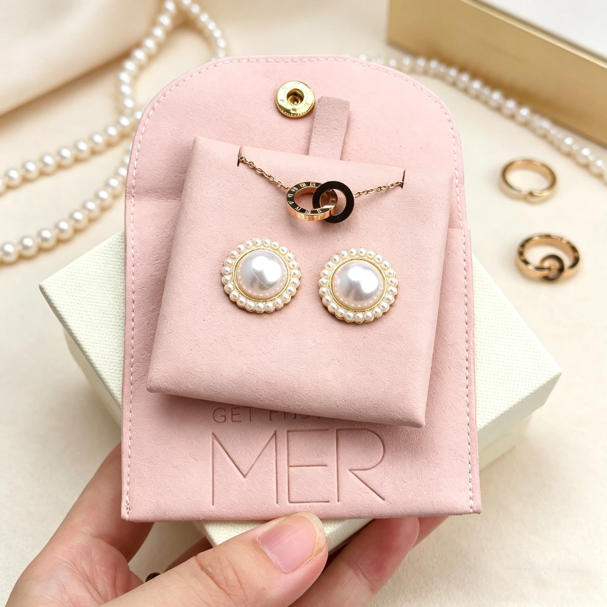 50Pcs/Lot Luxury Microfiber Necklace Earrings Ring Jewelry Pouch Custom Logo Printed Microfiber Insert Pad Gift Envelope Jewelry
50Pcs/Lot Luxury Microfiber Necklace Earrings Ring Jewelry Pouch Custom Logo Printed Microfiber Insert Pad Gift Envelope Jewelry