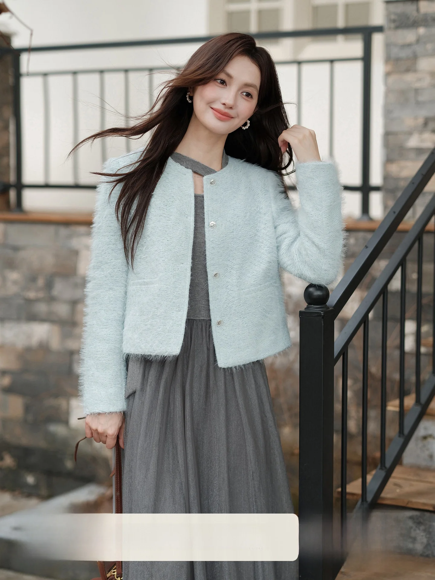 Unique ort Plu Jaet Women's Faion 2025 Autumn Winter Ele Small Size Top Button Detail Straight Cut Polyester Wool...
Unique ort Plu Jaet Women's Faion 2025 Autumn Winter Ele Small Size Top Button Detail Straight Cut Polyester Wool...