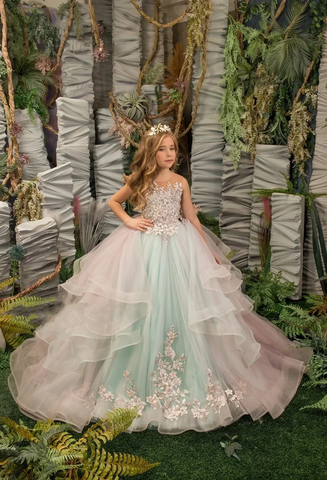 Stylish Mint Flower Girl Dresses Long Appliques Tulle Birthday Wedding Party Dresses Formal Pageant Gown with Detachable Train
Stylish Mint Flower Girl Dresses Long Appliques Tulle Birthday Wedding Party Dresses Formal Pageant Gown with Detachable Train