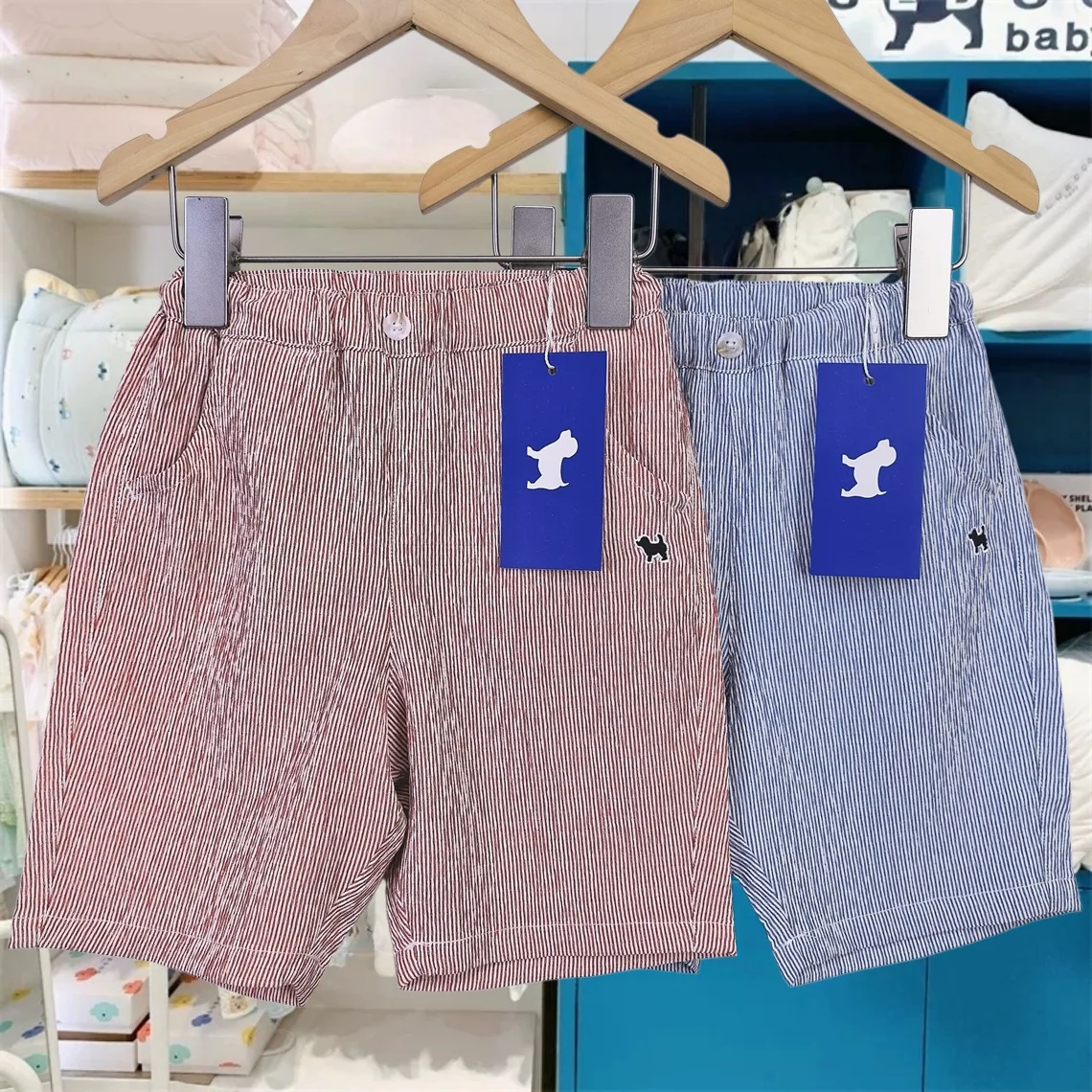 Gingham Bubble Shorts for Toddler Boys Elastic Waist Casual Cotton Shorts with Dog Embroidery
Gingham Bubble Shorts for Toddler Boys Elastic Waist Casual Cotton Shorts with Dog Embroidery