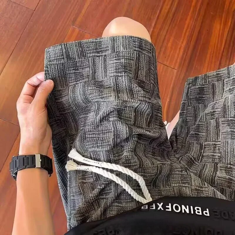 American Plaid Print Loose Fit Men's Shorts Summer Outdoor Casual Five-Quarter Length Beach Pants Straight Leg mid Waist
American Plaid Print Loose Fit Men's Shorts Summer Outdoor Casual Five-Quarter Length Beach Pants Straight Leg mid Waist