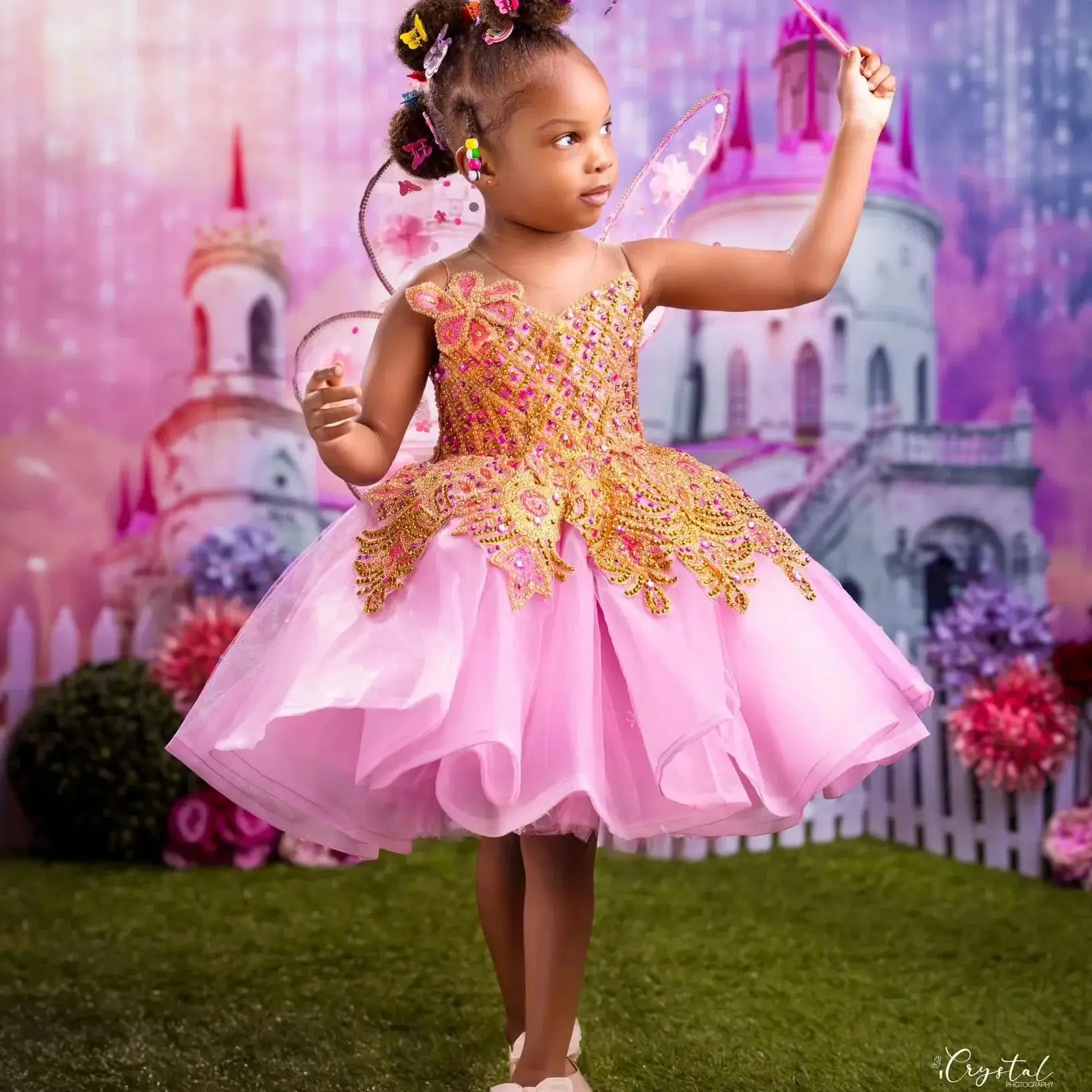 Розовые платья для девочек-цветочниц на свадьбу, кружевное платье без рукавов с аппликацией длиной до колена для фотосессии, платья для первого причастия по индивидуальному заказу
Розовые платья для девочек-цветочниц на свадьбу, кружевное платье без рукавов с аппликацией длиной до колена для фотосессии, платья для первого причастия по индивидуальному заказу