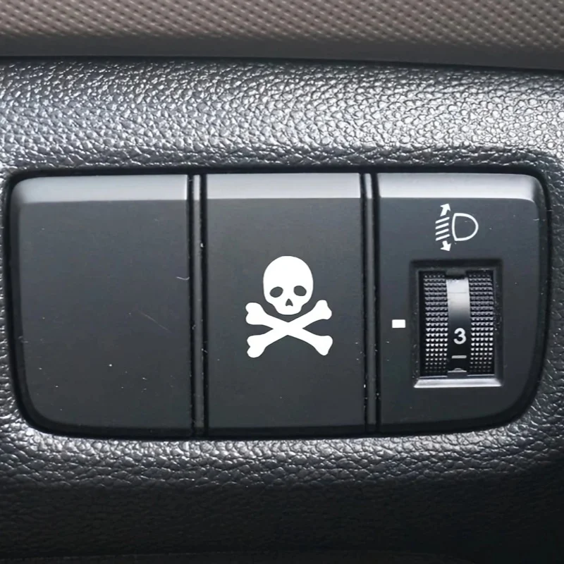 4pcs Skull and Crossbones Button Decal, Vinyl Decal, Car Decal, Blank Button, Car Stickers, Skull Decal
4pcs Skull and Crossbones Button Decal, Vinyl Decal, Car Decal, Blank Button, Car Stickers, Skull Decal
