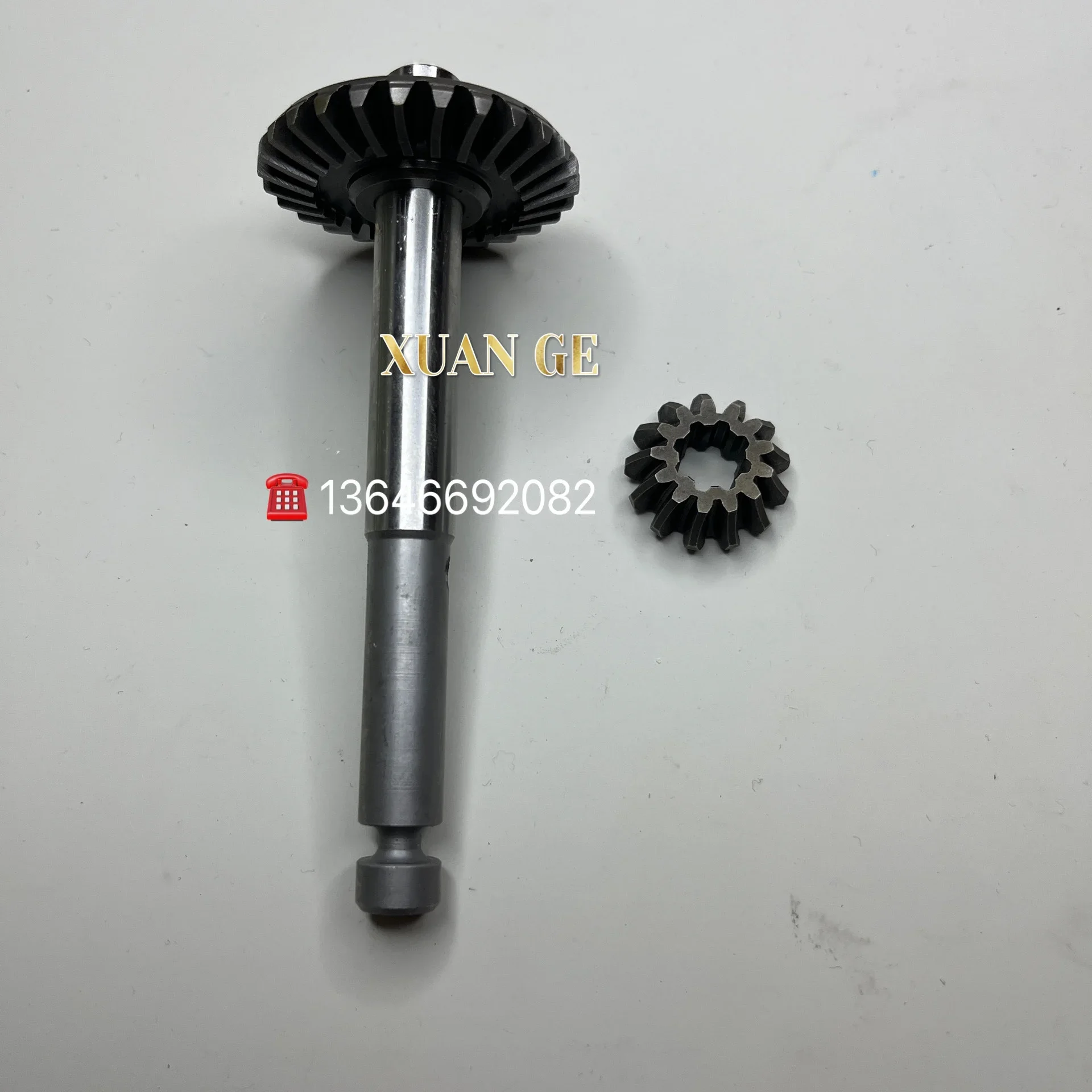 A complete set of gears for the 2-stroke 3.5horsepower outboard engine mounted thruster
A complete set of gears for the 2-stroke 3.5horsepower outboard engine mounted thruster