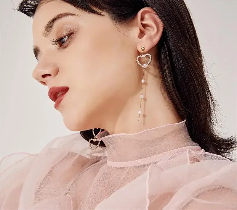 Asymmetric Love Earrings For Women 2024 New Long Eardrop Jewelry Gifts For Teen Girls French Style Small Dangler
Asymmetric Love Earrings For Women 2024 New Long Eardrop Jewelry Gifts For Teen Girls French Style Small Dangler