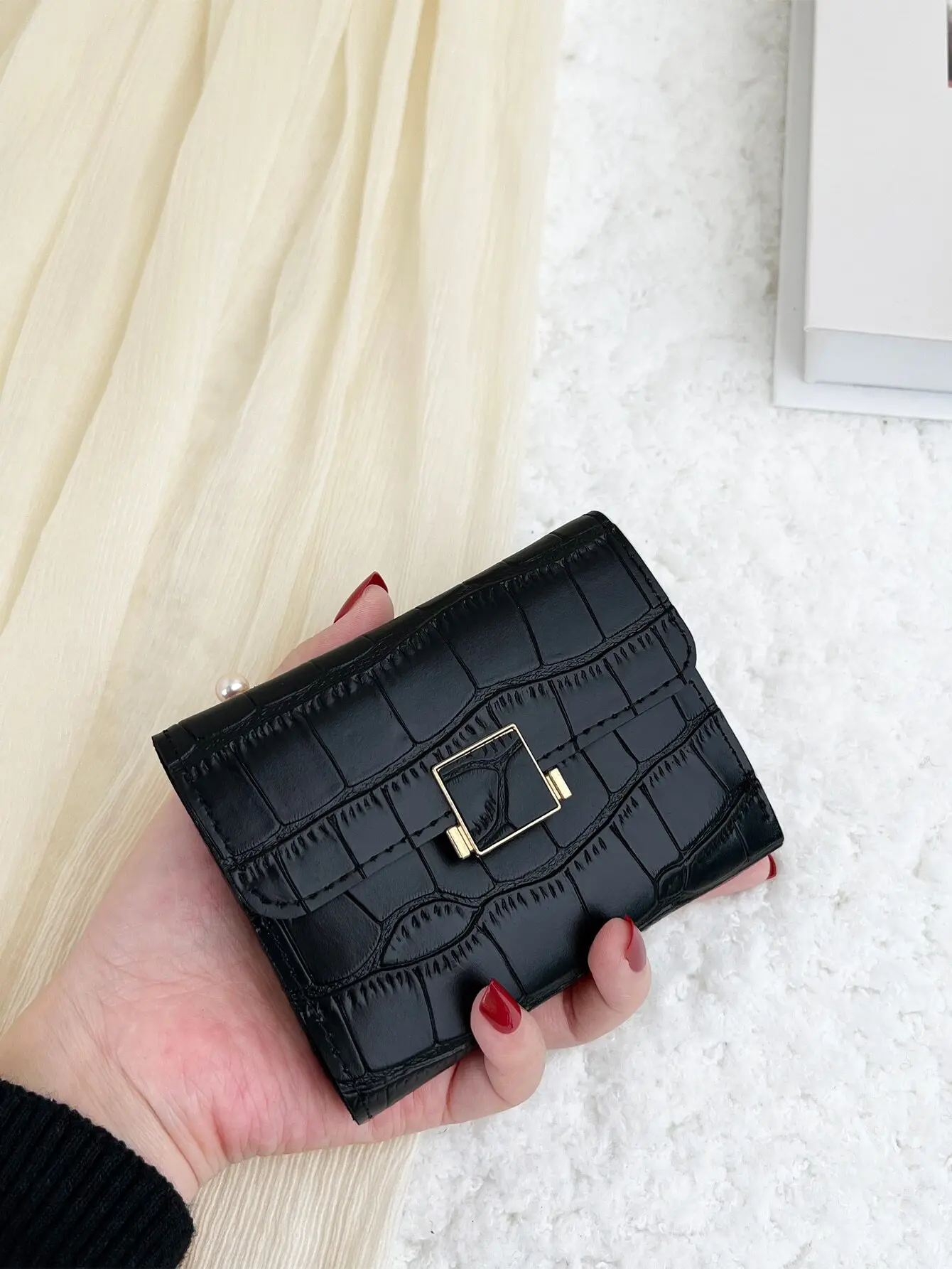 Crocodile Embossed Flap Coin Pocket Small Bi-Fold Slim Women Wallet Lightweight Embossed Crocodile Portable ID Card Credit Card Minimalist Fashion Modern Business Anniversary On Valentine Day For Birthday Gift Gift Couple Women Girls Lady Female Gift Gift
Crocodile Embossed Flap Coin Pocket Small Bi-Fold Slim Women Wallet Lightweight Embossed Crocodile Portable ID Card Credit Card Minimalist Fashion Modern Business Anniversary On Valentine Day For Birthday Gift Gift Couple Women Girls Lady Female Gift Gift
