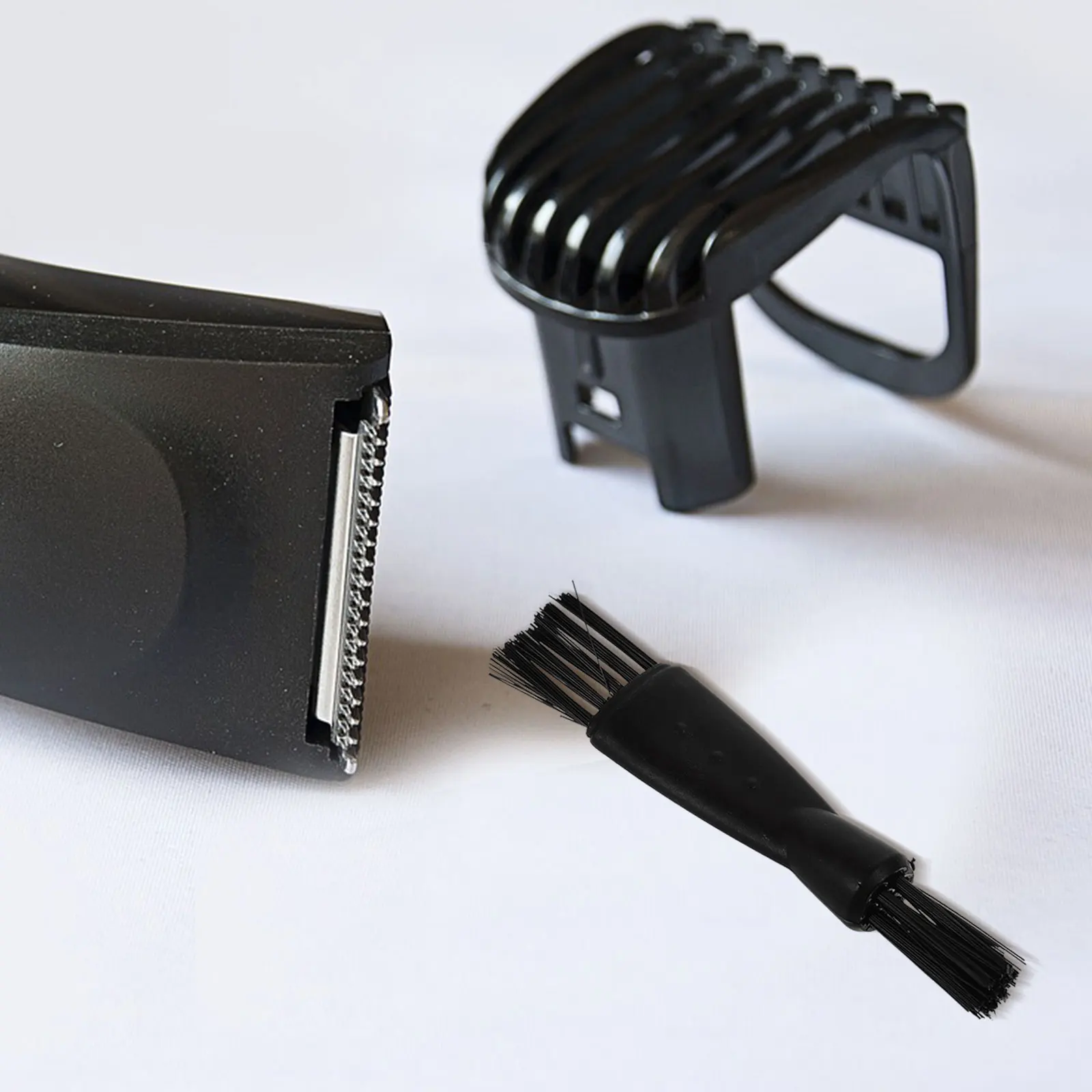Shaver Cleaning Brush for Razor Small Plastic Barber Clipper Cleaner Electric Razor Brush Dualhead Design Durable Material
Shaver Cleaning Brush for Razor Small Plastic Barber Clipper Cleaner Electric Razor Brush Dualhead Design Durable Material