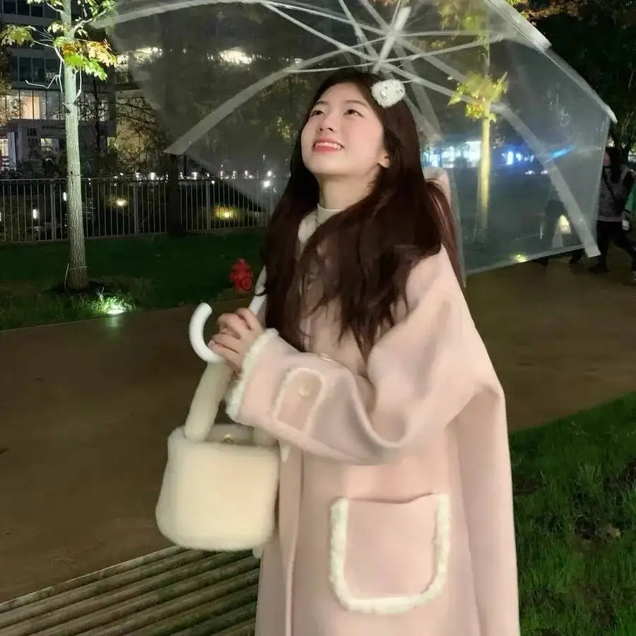 Плюс плотное зимнее шерстяное пальто большого размера с капюшоном на пуговицах для женщин старше 35 лет верхняя одежда средней длины
Плюс плотное зимнее шерстяное пальто большого размера с капюшоном на пуговицах для женщин старше 35 лет верхняя одежда средней длины