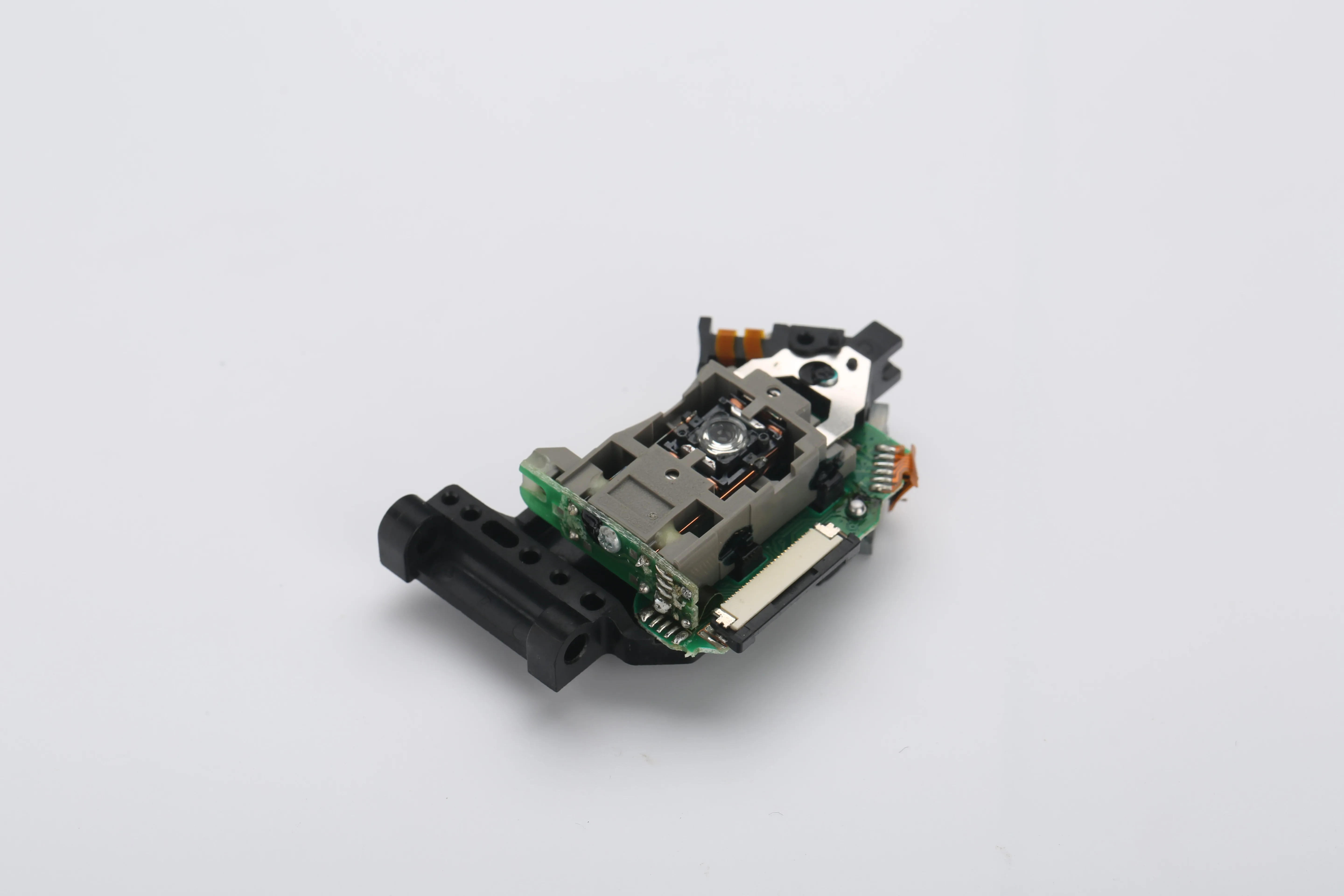 Replacement For DENON DVD-3930 CD DVD Player Spare Parts Laser Lens Lasereinheit ASSY Unit DVD3930 Optical Pickup Bloc Optique
Replacement For DENON DVD-3930 CD DVD Player Spare Parts Laser Lens Lasereinheit ASSY Unit DVD3930 Optical Pickup Bloc Optique
