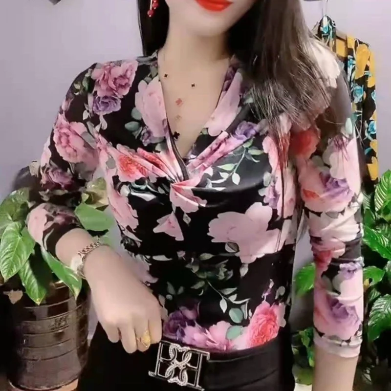 2023 Spring Summer New Fashion Slimming Oversized Temperament Women's Clothing Long Sleeve V-Neck All-match Printed T-shirt
2023 Spring Summer New Fashion Slimming Oversized Temperament Women's Clothing Long Sleeve V-Neck All-match Printed T-shirt