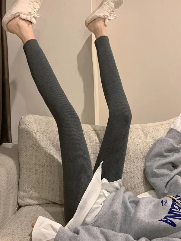 plus Size Thiened Fce Lined Slimming Leggings Sexy Tight Wear Resembling Pants Long Casual Straight Fit Trousers
plus Size Thiened Fce Lined Slimming Leggings Sexy Tight Wear Resembling Pants Long Casual Straight Fit Trousers