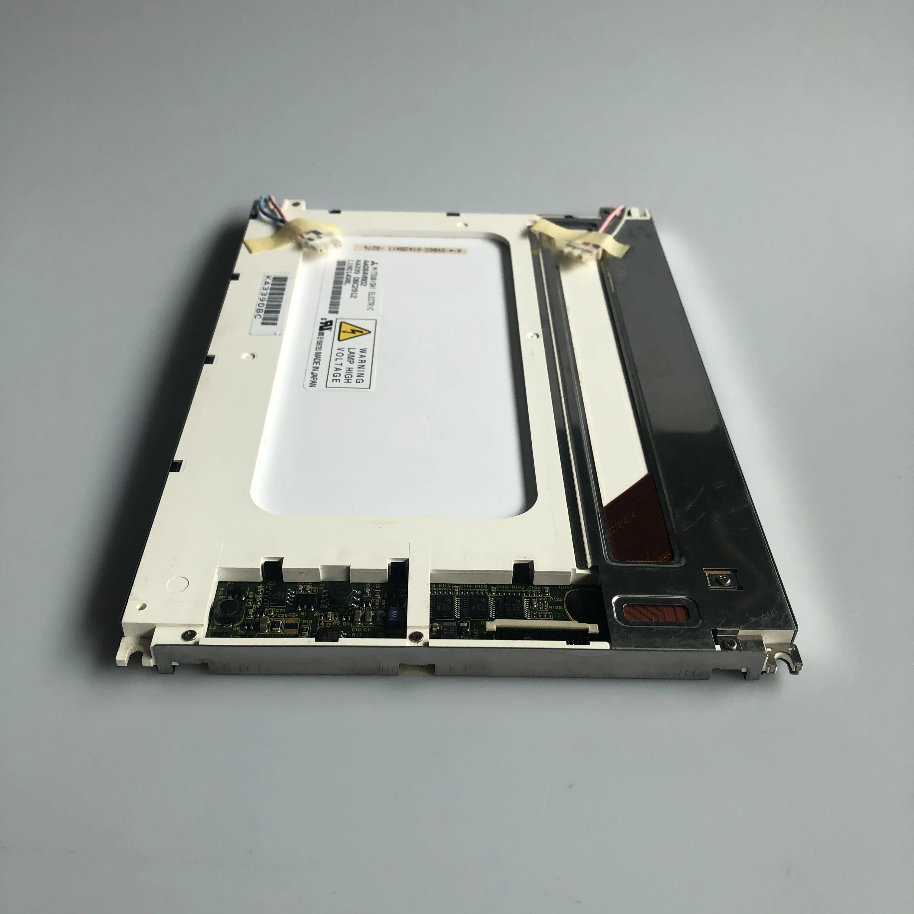 Original AA084VB02 8.4 Inch High Resolution LCD Display Screen Panel 640*480 Pixel Module
Original AA084VB02 8.4 Inch High Resolution LCD Display Screen Panel 640*480 Pixel Module
