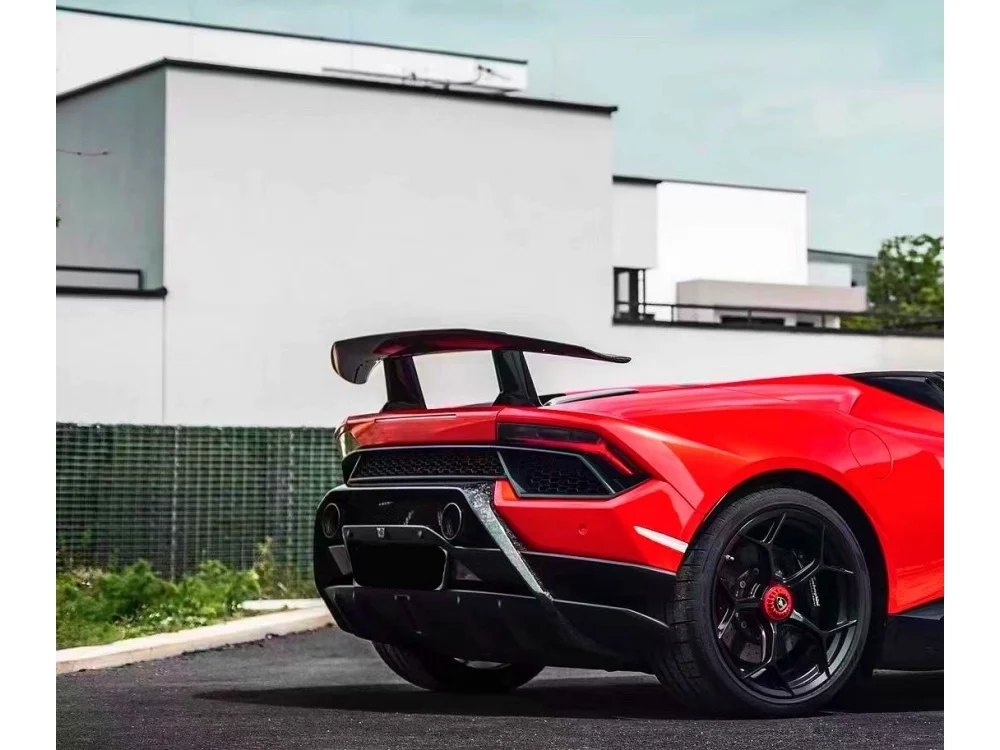 Rear Bumper Upgrade Lightweight Accessory for Lamborghini Huracan LP610 Upgraded P-style Forged Carbon Fiber Body Kit
Rear Bumper Upgrade Lightweight Accessory for Lamborghini Huracan LP610 Upgraded P-style Forged Carbon Fiber Body Kit
