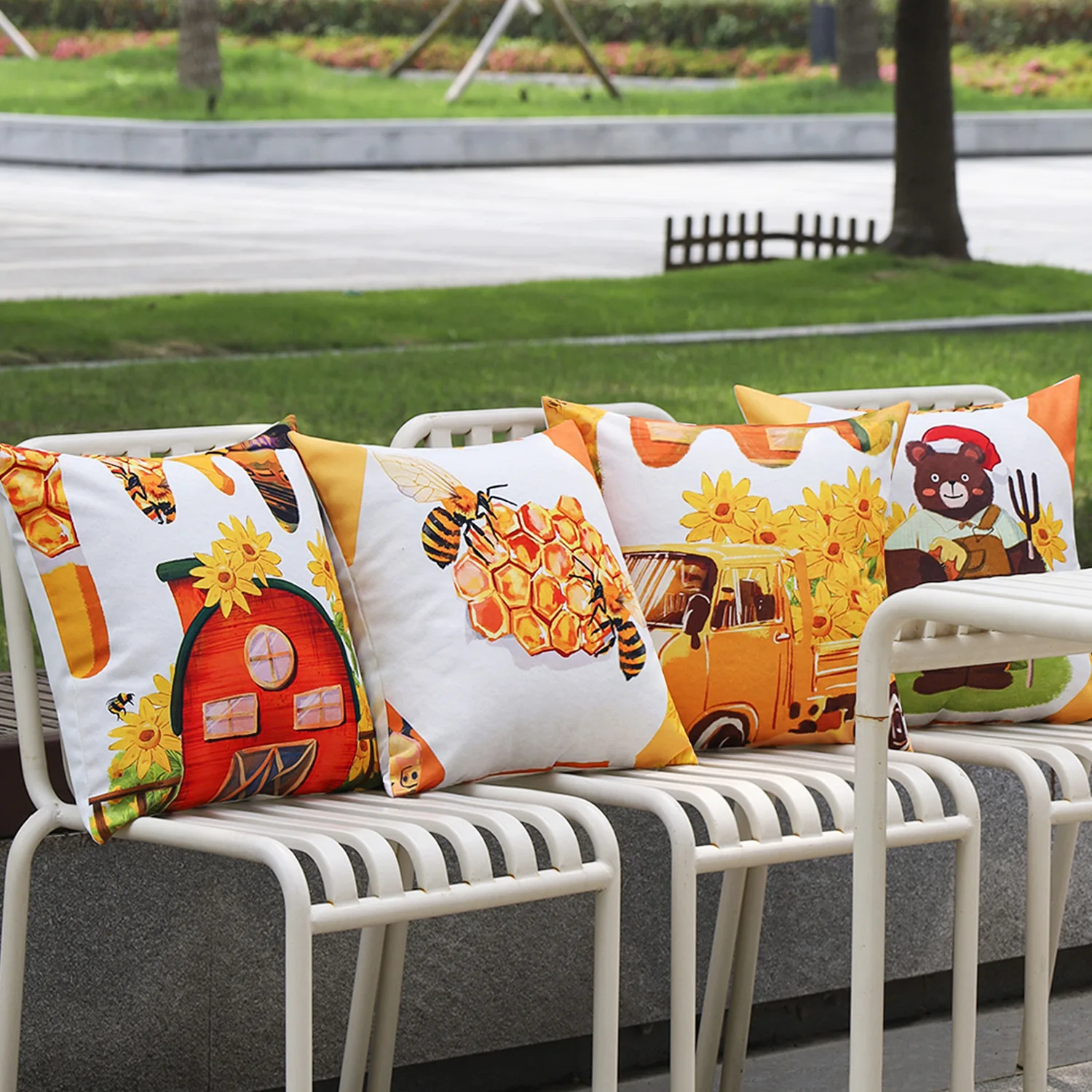 Summer Waterproof Cushion Cover for Outdoor 45X45CM Water Barrier Pillow Case Garden Balcony Sofa Pillow Covers Decorative
Summer Waterproof Cushion Cover for Outdoor 45X45CM Water Barrier Pillow Case Garden Balcony Sofa Pillow Covers Decorative