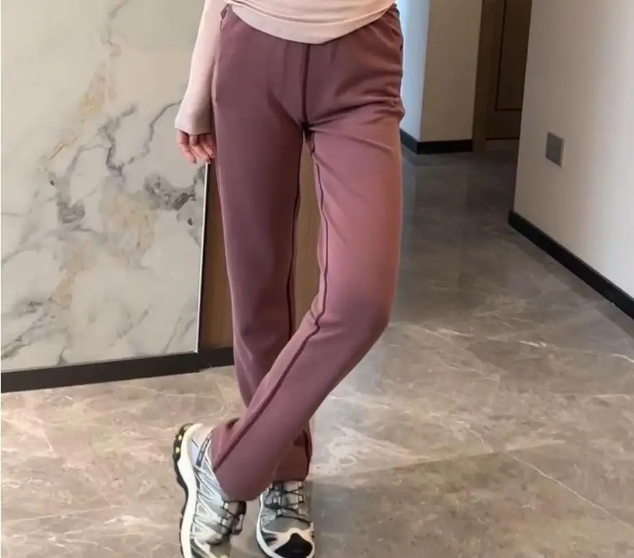 Women New Jogging Pants High Quality Fashion Casual Trousers Sporty Streetwear
Women New Jogging Pants High Quality Fashion Casual Trousers Sporty Streetwear