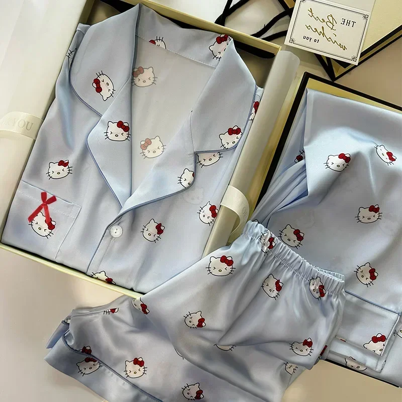 3pcs 1set Sanrio Hello Kitty Pajamas Women Loose Comfortable Ice Silk Home Clothes Cartoon Anime Printed Pajamas Kawaii Gift
3pcs 1set Sanrio Hello Kitty Pajamas Women Loose Comfortable Ice Silk Home Clothes Cartoon Anime Printed Pajamas Kawaii Gift