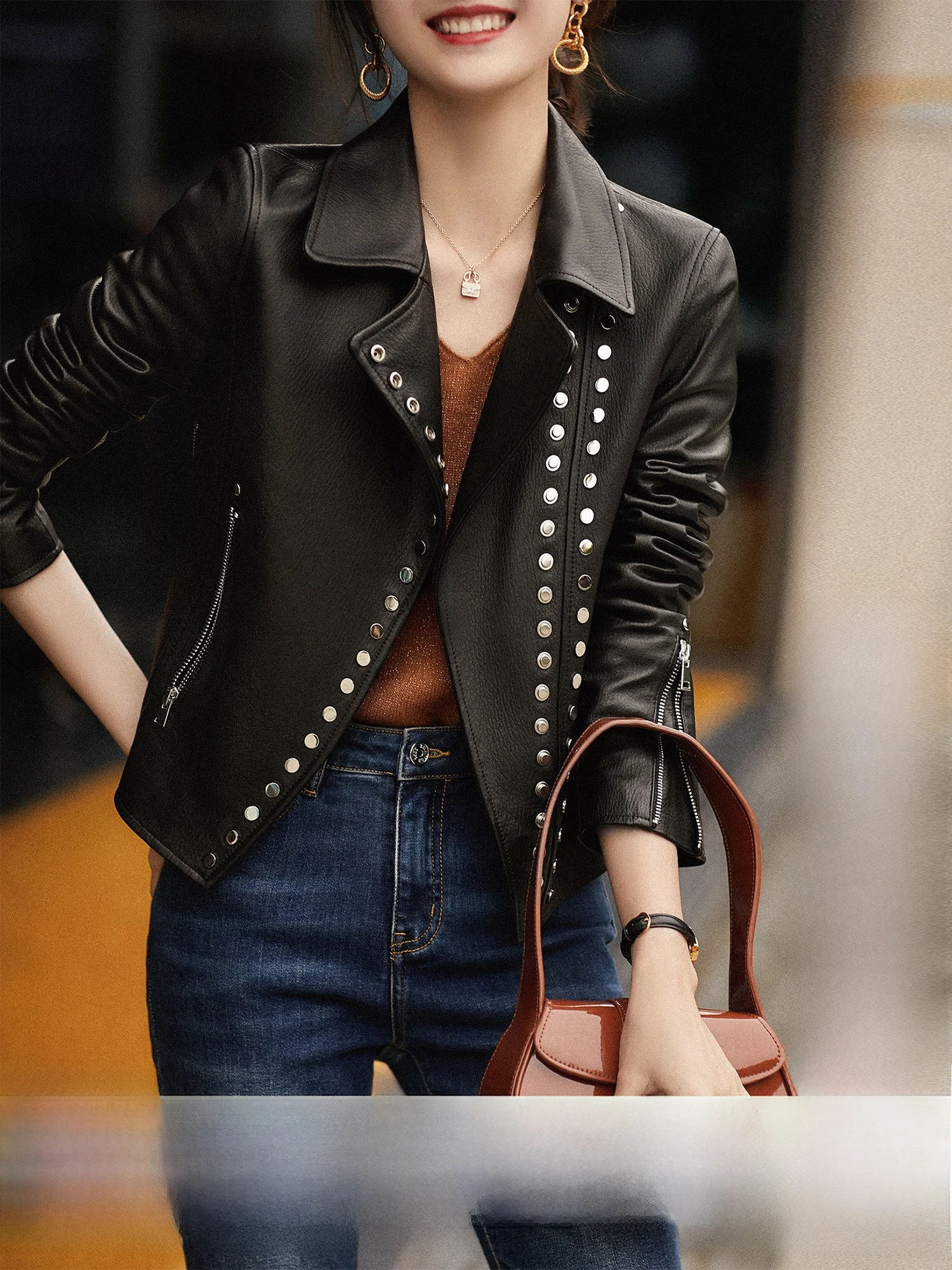 Куртка мотоциклетная Xhange из овчины с легким принтом, весенняя коллекция, с узором в виде слонов, на молнии, короткая, для города
Куртка мотоциклетная Xhange из овчины с легким принтом, весенняя коллекция, с узором в виде слонов, на молнии, короткая, для города