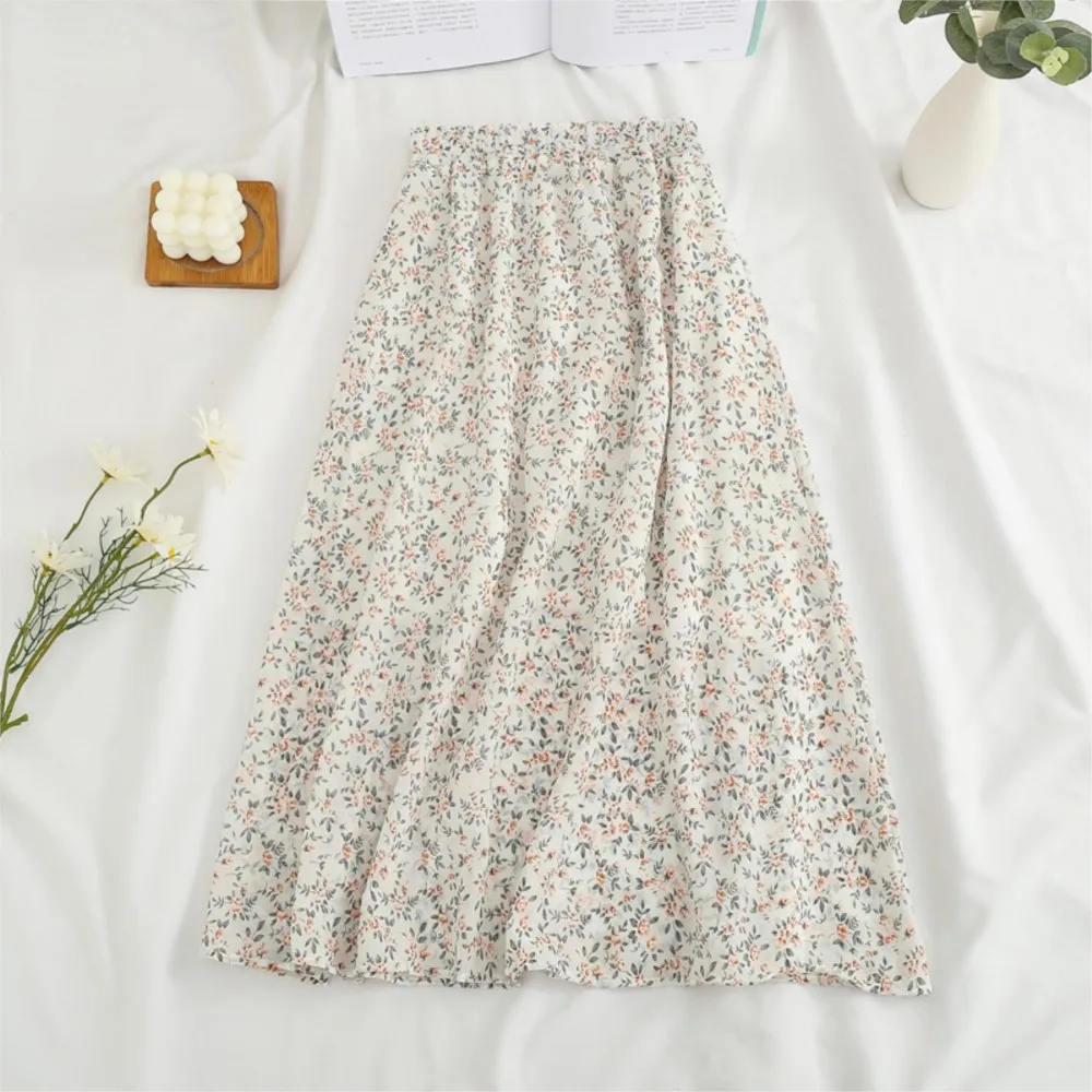VOLALO Women Skirt 2024 Summer New Korean Ins Fashion Temperament Gentle Vintage Floral Slim Versatile High Waist Female Skirt
VOLALO Women Skirt 2024 Summer New Korean Ins Fashion Temperament Gentle Vintage Floral Slim Versatile High Waist Female Skirt