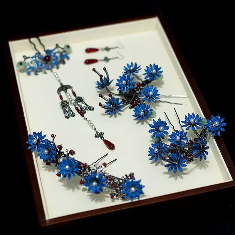 Новые китайские синие свадебные головные уборы, аксессуары для волос, нежные аксессуары для тостов Cheongsam, одежда для тостов, аксессуары для волос
Новые китайские синие свадебные головные уборы, аксессуары для волос, нежные аксессуары для тостов Cheongsam, одежда для тостов, аксессуары для волос