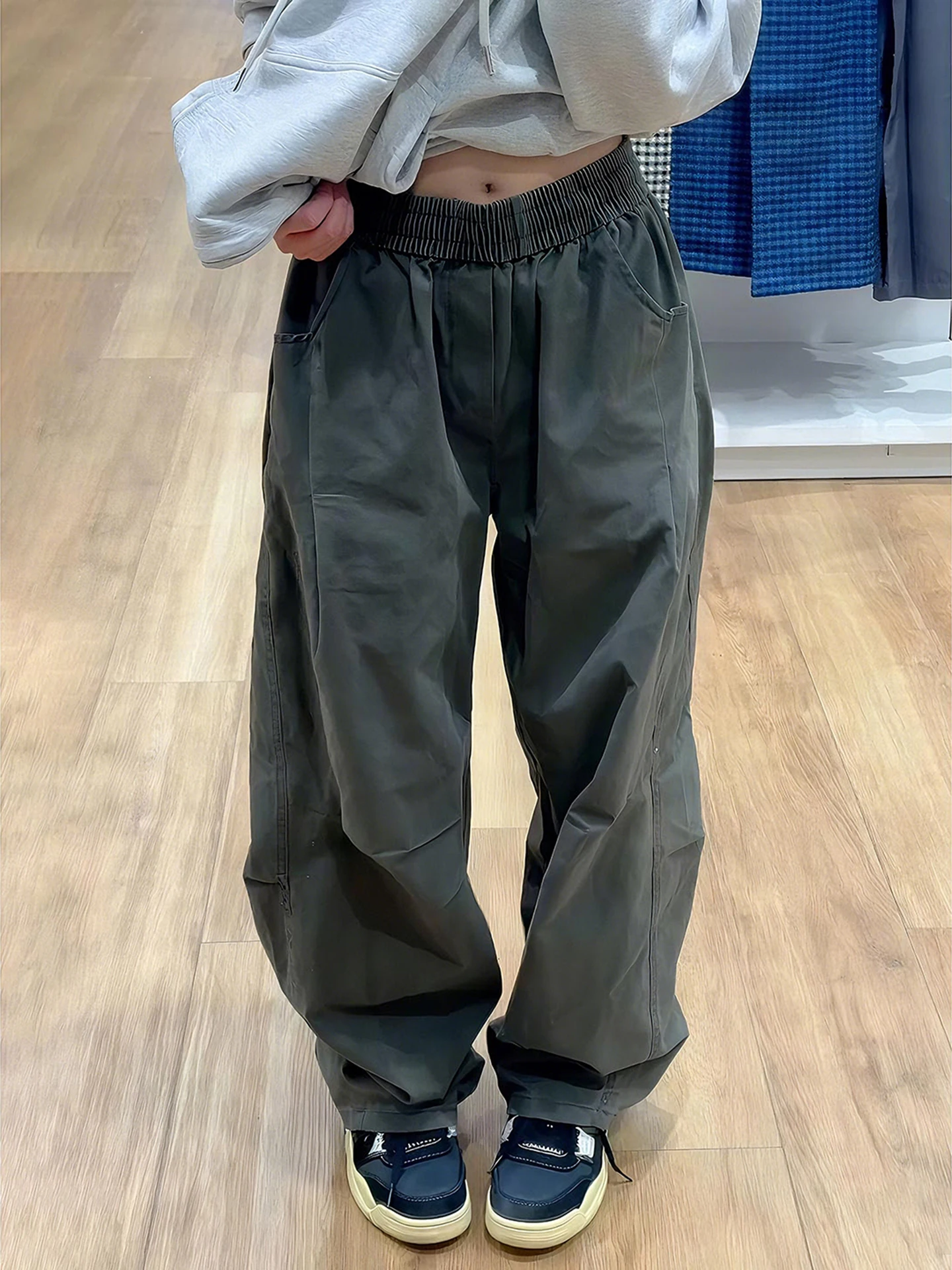 American Military een Folded Blade Pants Men's Winter Waed Workwear Paratrooper Pants Cleanfit Wide Leg Casual Pants
American Military een Folded Blade Pants Men's Winter Waed Workwear Paratrooper Pants Cleanfit Wide Leg Casual Pants