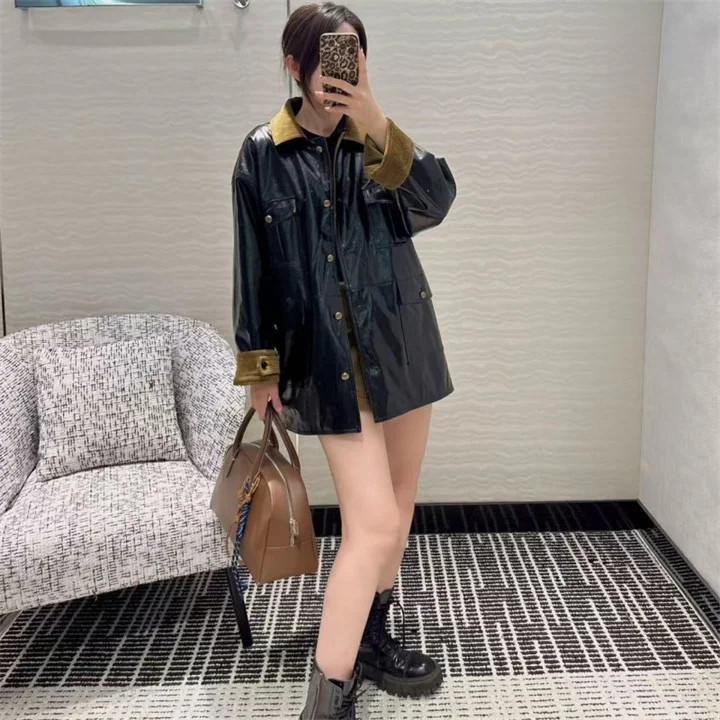 Women's Corduroy & Vintage PU Leather Patchwork Jacket – Double-Sided, Utility Pockets, H-Shape Design
Women's Corduroy & Vintage PU Leather Patchwork Jacket – Double-Sided, Utility Pockets, H-Shape Design
