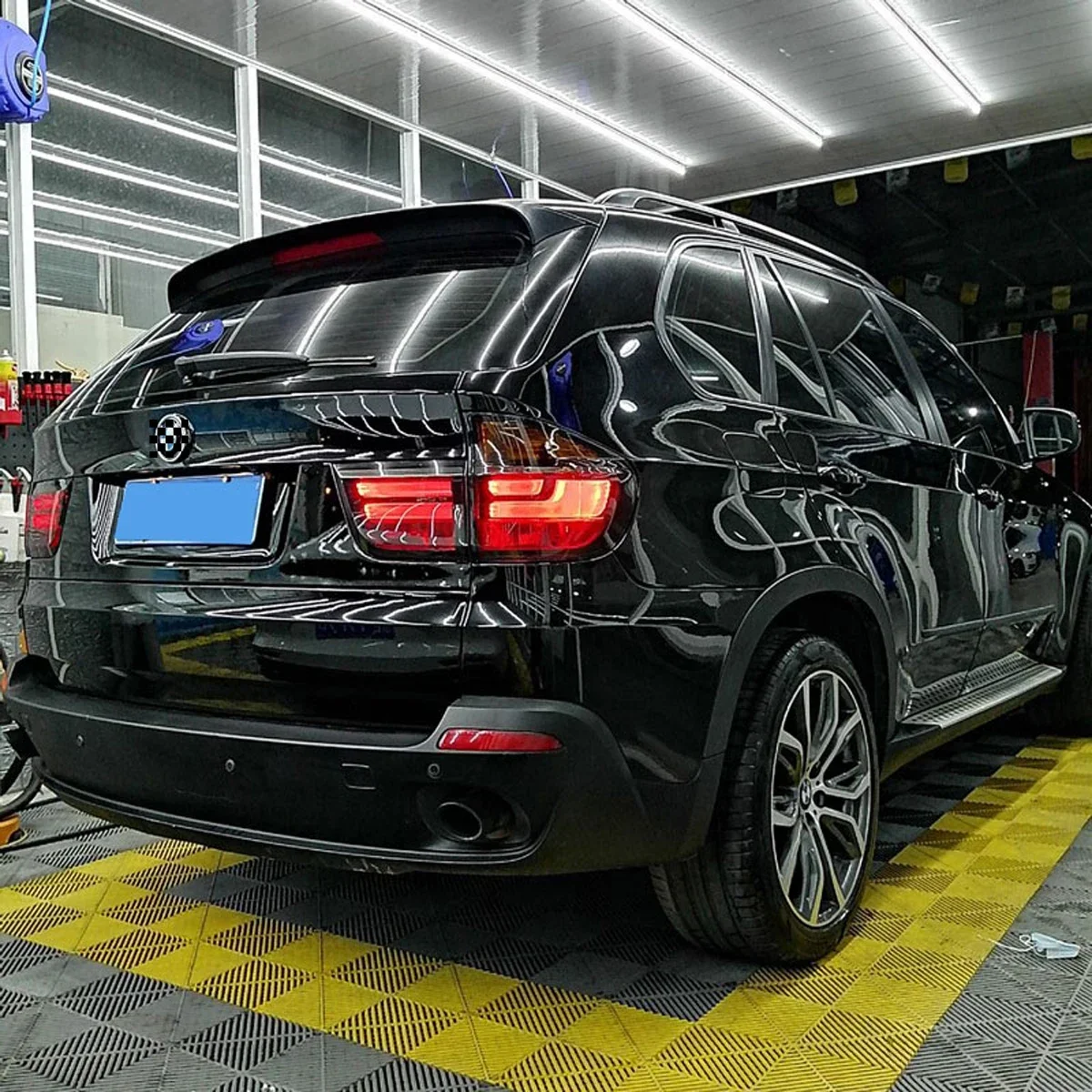 TYPY Автомобиль для BMW X5 E70 Светодиодный задний фонарь 2005-2013, обновление, модифицированный для нового DRL, динамический указатель поворота, светодиодный задний фонарь, автоаксессуары
TYPY Автомобиль для BMW X5 E70 Светодиодный задний фонарь 2005-2013, обновление, модифицированный для нового DRL, динамический указатель поворота, светодиодный задний фонарь, автоаксессуары