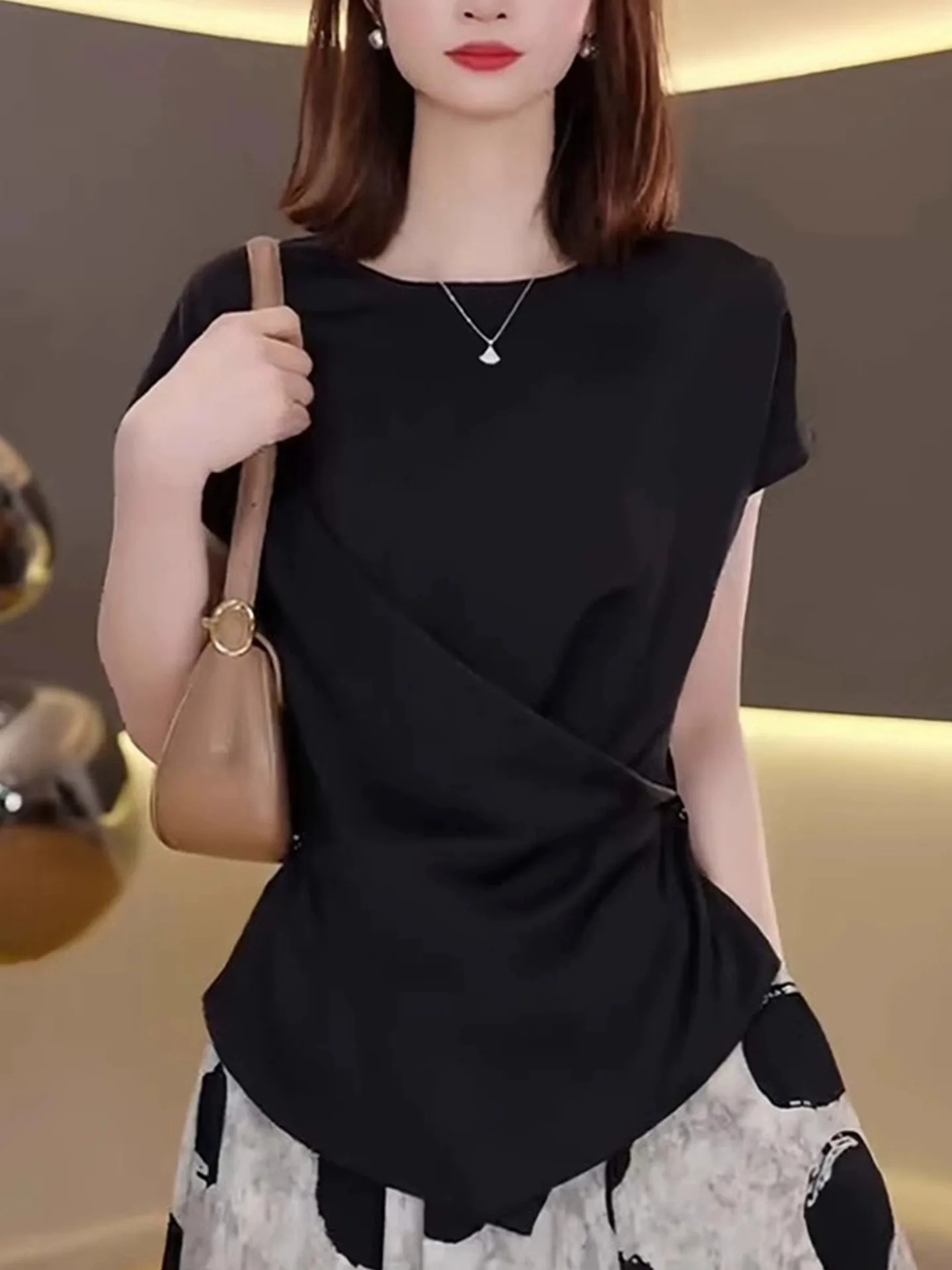 Ele Cross-oulder T-irt Women's Faionable Color Versatile Slimming Top Korean Sle Commute Straight Cut
Ele Cross-oulder T-irt Women's Faionable Color Versatile Slimming Top Korean Sle Commute Straight Cut