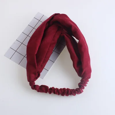 Cross Elastic Knitted Headband, Autumn Winter Suede Hair Band, Women's Korean Style Hair Accessories
Cross Elastic Knitted Headband, Autumn Winter Suede Hair Band, Women's Korean Style Hair Accessories