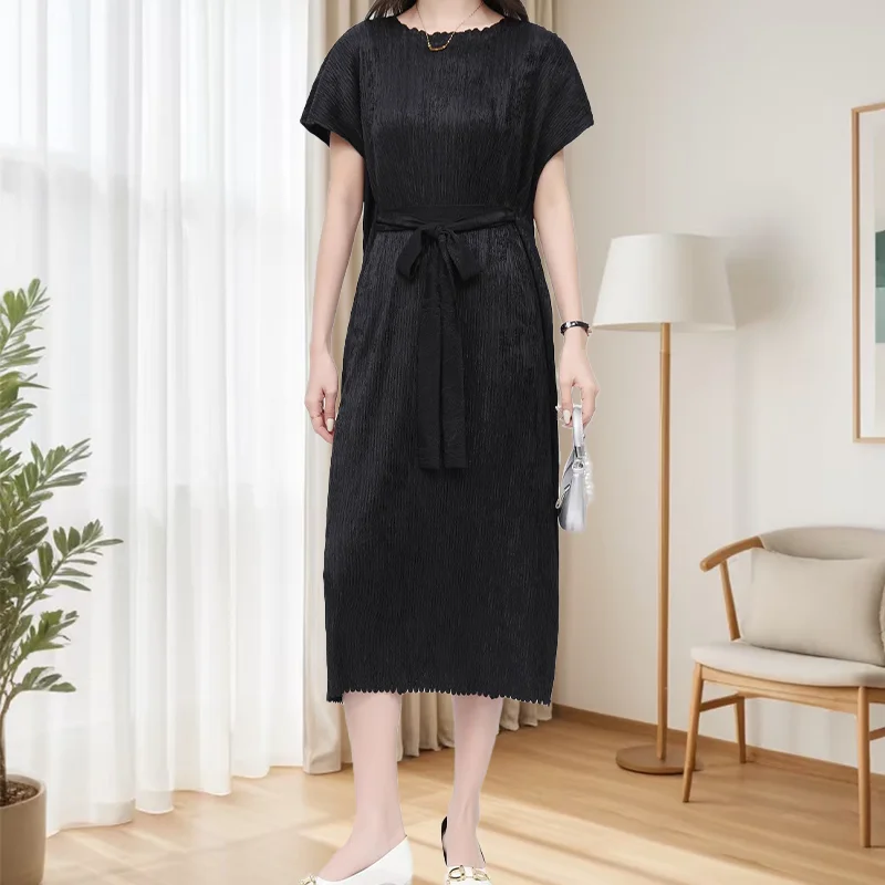 Miyake Pleated Dress Female Japanese Original 2025 Summer Solid Color Bat Sleeve Loose Large Size Thin Casual Dresses Clothing
Miyake Pleated Dress Female Japanese Original 2025 Summer Solid Color Bat Sleeve Loose Large Size Thin Casual Dresses Clothing