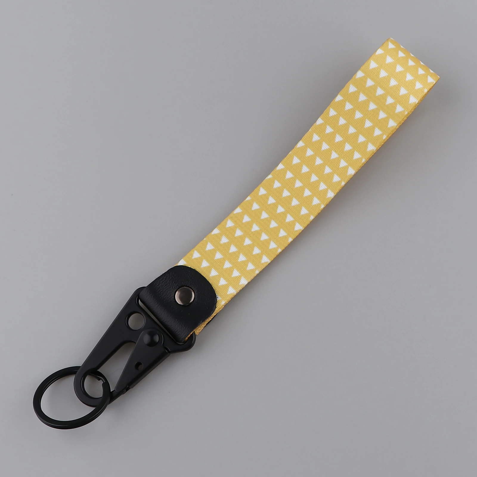 Anime Key Tag Eagle Buckle Car Keychain Key Ring Yellow Style Short Lanyard Key Strap Car Motorcycle Accessories Holidays Gifts
Anime Key Tag Eagle Buckle Car Keychain Key Ring Yellow Style Short Lanyard Key Strap Car Motorcycle Accessories Holidays Gifts