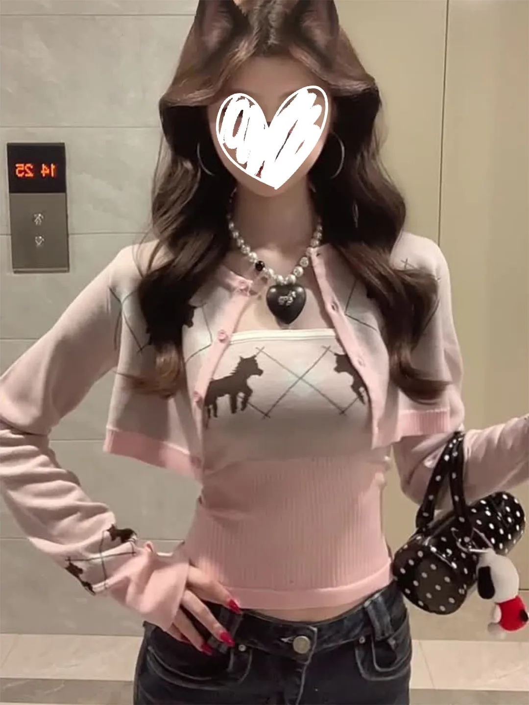 American Style Sexy Knitted Cardigan Women's Long Sleeve Vest Top Set Autumn Color Collision Diamond Grid Pattern Casual Fashion
American Style Sexy Knitted Cardigan Women's Long Sleeve Vest Top Set Autumn Color Collision Diamond Grid Pattern Casual Fashion