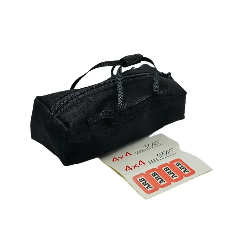 1/10 RC Model Climbing Off-road Radio-controlled Car Simulation Mood Piece Outdoor Rainstorm Bag Luggage Rack Bag Toy
1/10 RC Model Climbing Off-road Radio-controlled Car Simulation Mood Piece Outdoor Rainstorm Bag Luggage Rack Bag Toy