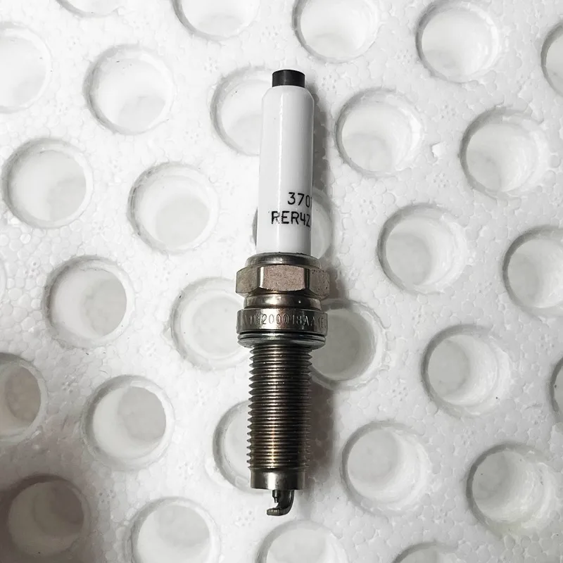4pcs/set Platinum Spark Plug for Chery HEV 1.5T,JETOUR T2,EXEED RX,FENGYUN A8, 111200018AA
4pcs/set Platinum Spark Plug for Chery HEV 1.5T,JETOUR T2,EXEED RX,FENGYUN A8, 111200018AA