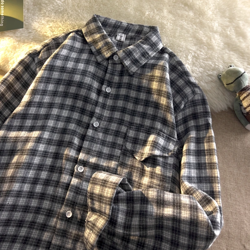 2023 Spring Autumn Long Sleeve Shirts Male Casual Loose Pocket Clothing Rejection Collar Plaid Tops Shirt for Men Blouses M27
2023 Spring Autumn Long Sleeve Shirts Male Casual Loose Pocket Clothing Rejection Collar Plaid Tops Shirt for Men Blouses M27