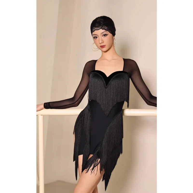 Women Dynamic Latin Dance Dresses Girls Salsa Samba Mesh Sleeves Padded Dress Group Competition Costume Tassels Sexy Latin Dress
Women Dynamic Latin Dance Dresses Girls Salsa Samba Mesh Sleeves Padded Dress Group Competition Costume Tassels Sexy Latin Dress