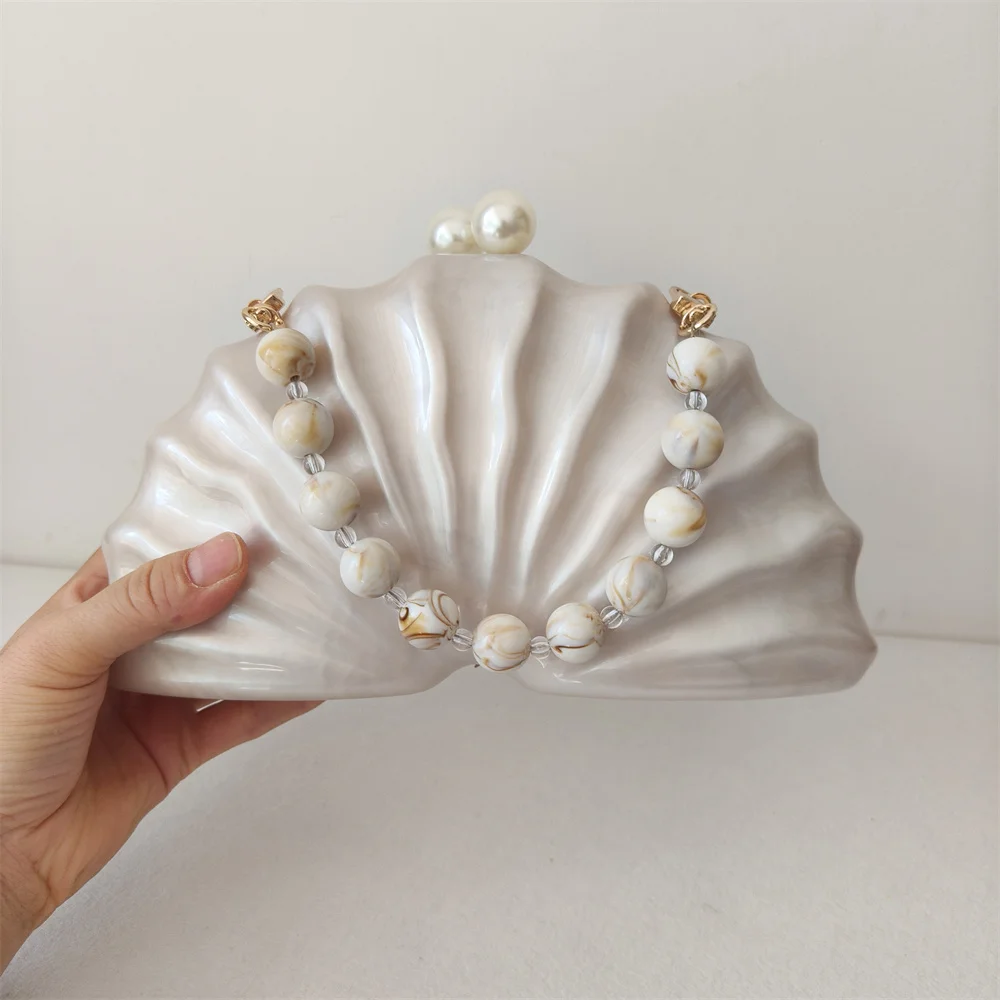 Creative Shell Acrylic Hard Material Crossbody Handbag Evening Purse Female Fashionable Tweed Single Shoulder Slant Cross Bag
Creative Shell Acrylic Hard Material Crossbody Handbag Evening Purse Female Fashionable Tweed Single Shoulder Slant Cross Bag
