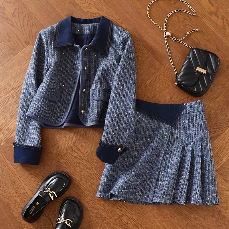 Women Elegant Chic Plaid Y2K Suit Jacke Coat Top And Mini Skirt Two Piece Set Outfit Winter Vintage Tweed Uniform Warm Clothing
Women Elegant Chic Plaid Y2K Suit Jacke Coat Top And Mini Skirt Two Piece Set Outfit Winter Vintage Tweed Uniform Warm Clothing