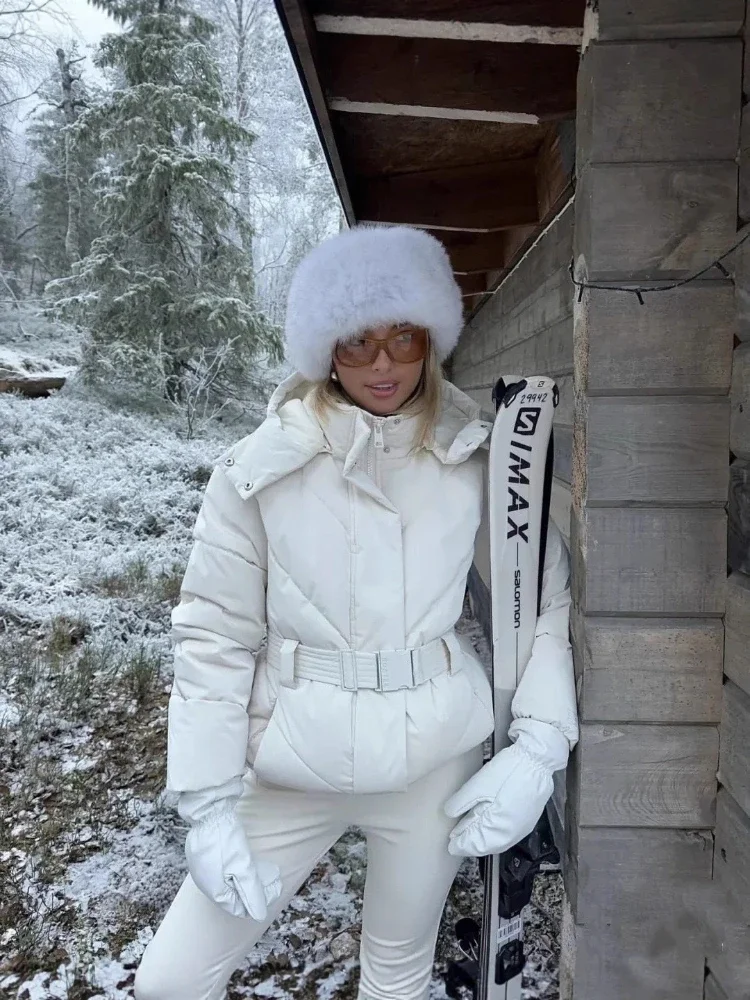 Зимнее однотонное розовое короткое пальто с поясом на талии, лыжная одежда, длинная пуховая лыжная куртка для женщин, утепленная теплая парка на молнии, куртка на хлопковой подкладке
Зимнее однотонное розовое короткое пальто с поясом на талии, лыжная одежда, длинная пуховая лыжная куртка для женщин, утепленная теплая парка на молнии, куртка на хлопковой подкладке