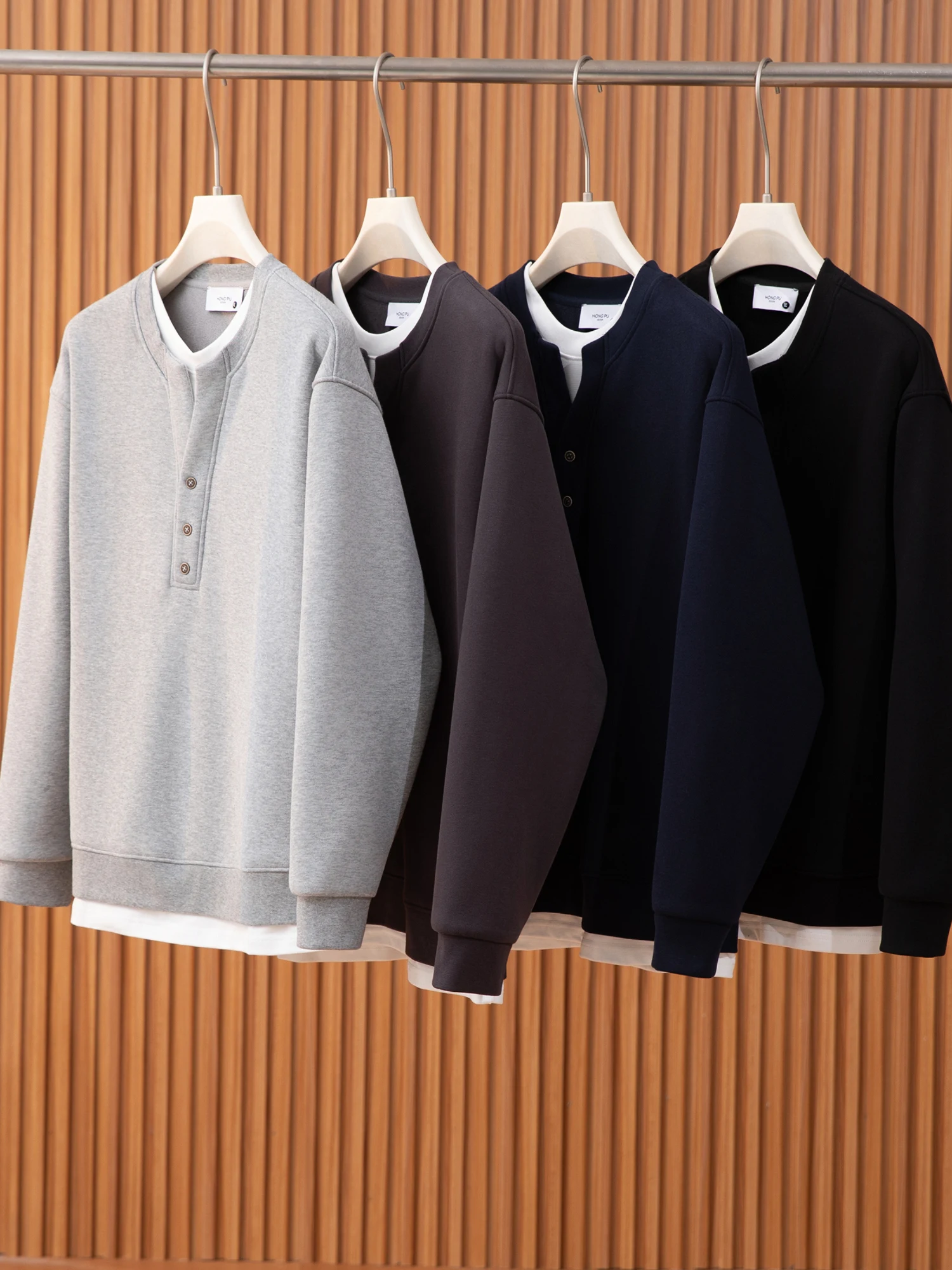 Утепленная флисовая толстовка с длинным рукавом для мужчин: зимняя, повседневная, универсальная, теплая, приятная к телу, с эффектом двухслойности, модная, из хлопка и полиэстера.
Утепленная флисовая толстовка с длинным рукавом для мужчин: зимняя, повседневная, универсальная, теплая, приятная к телу, с эффектом двухслойности, модная, из хлопка и полиэстера.