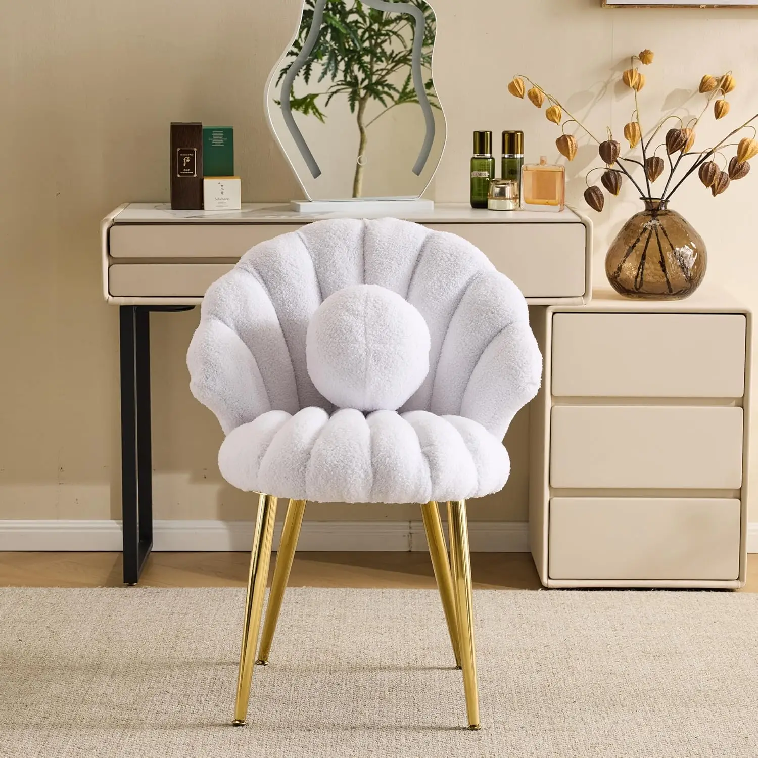 Shell-Shaped Teddy Fleece Accent Vanity Chair with Back,Comfy White and Gold Desk Chair No Wheels,Cute Small Pearl Deco Pillow
Shell-Shaped Teddy Fleece Accent Vanity Chair with Back,Comfy White and Gold Desk Chair No Wheels,Cute Small Pearl Deco Pillow