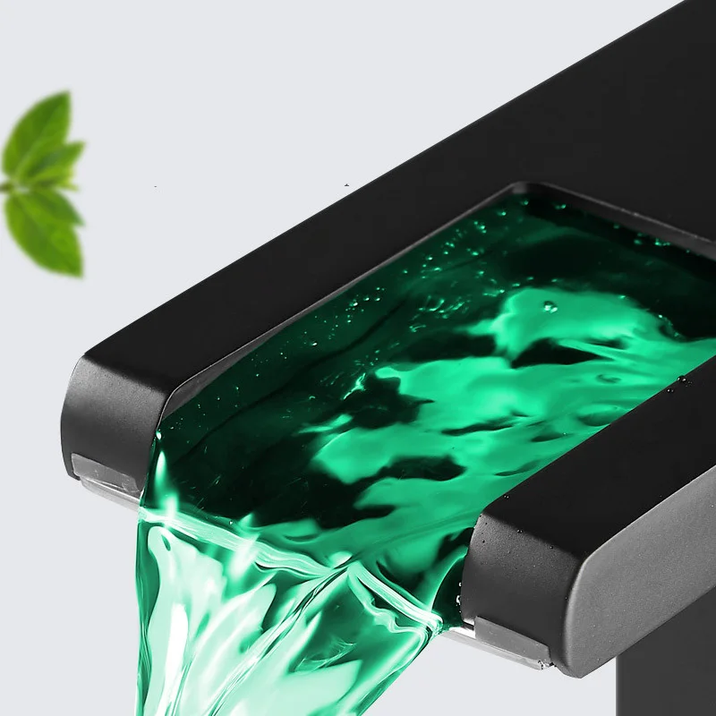 Черный смеситель для раковины с LED-подсветкой, медный, с изменением цвета (3 цвета), термочувствительный, для горячей и холодной воды
Черный смеситель для раковины с LED-подсветкой, медный, с изменением цвета (3 цвета), термочувствительный, для горячей и холодной воды