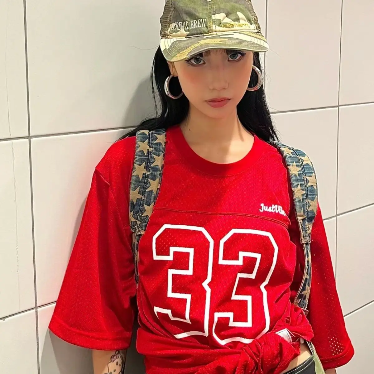 Fashionable brand mesh breathable women T-shirt loose casual outdoor sports men and women short sleeved Instagram fashion
Fashionable brand mesh breathable women T-shirt loose casual outdoor sports men and women short sleeved Instagram fashion