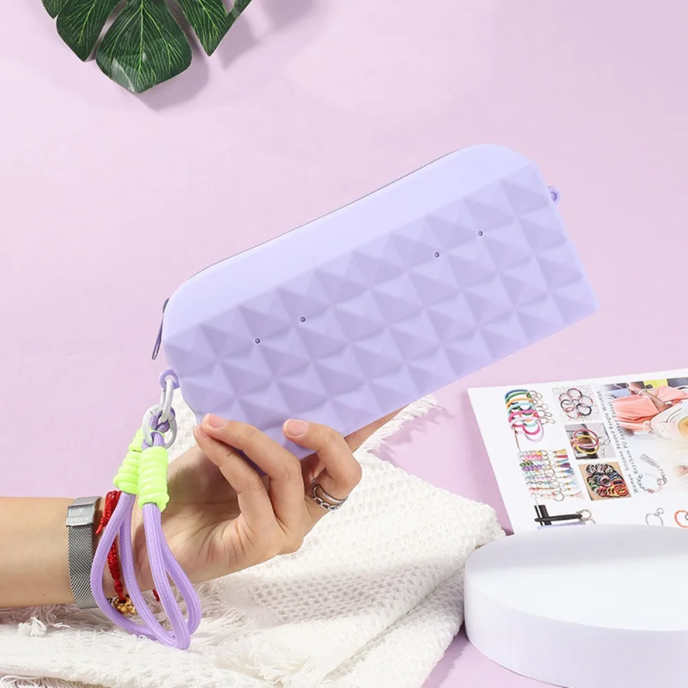 Portable Silicone Cosmetic Bag Multifunction Waterproof Storage Pouch Zipper with Lanyard Phone Bag Purse
Portable Silicone Cosmetic Bag Multifunction Waterproof Storage Pouch Zipper with Lanyard Phone Bag Purse