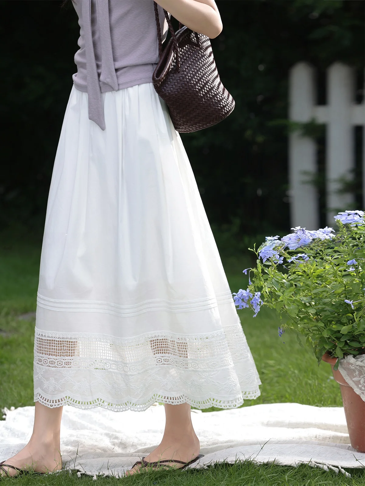 Юбка Linng South Deer с завышенной талией, А-силуэт, женская, летняя, новая, длинная миди-юбка бежевого цвета, модная и универсальная
Юбка Linng South Deer с завышенной талией, А-силуэт, женская, летняя, новая, длинная миди-юбка бежевого цвета, модная и универсальная