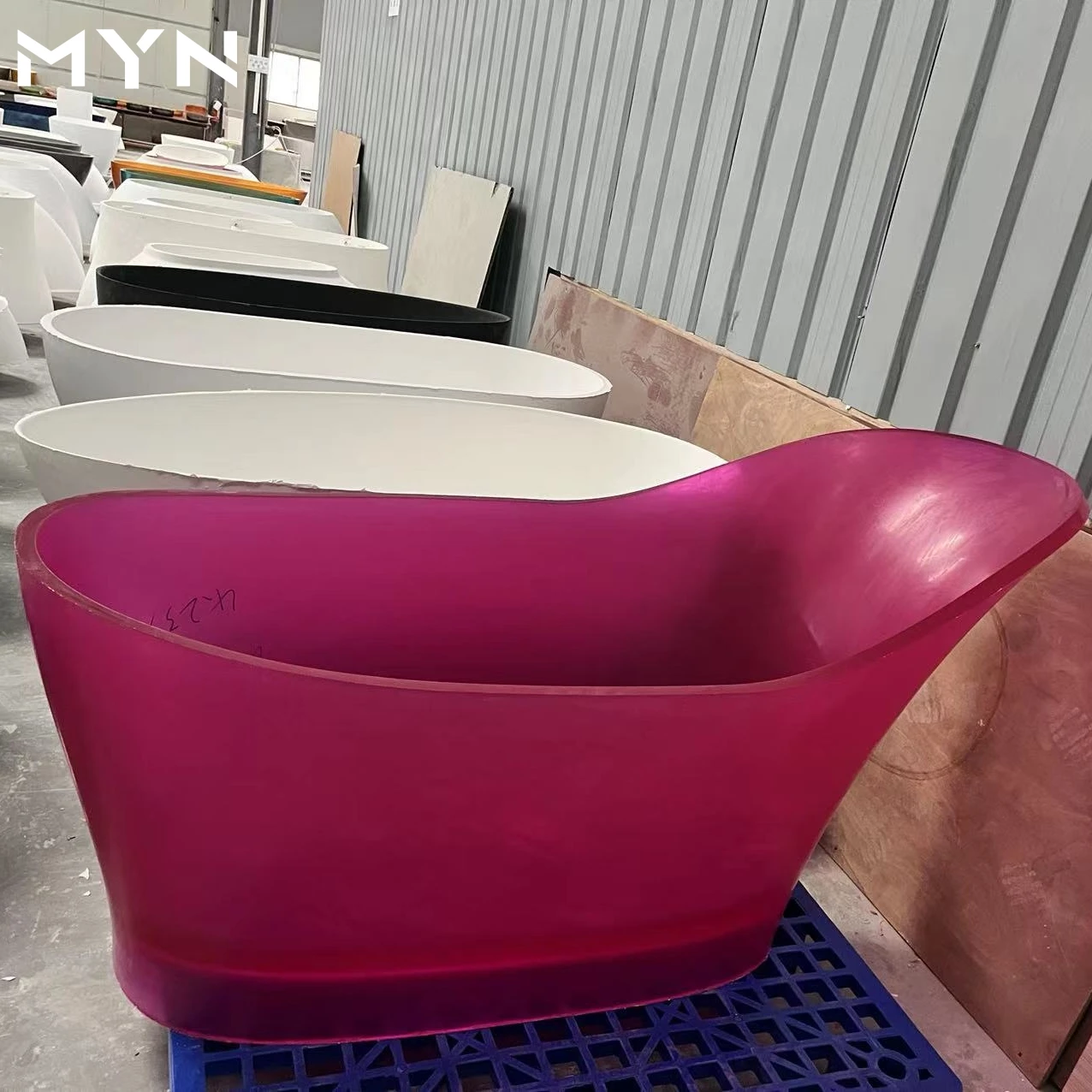 Luxury Clear Freestanding Bath Transparent Resin Bathtub Solid Surface Stone Free Standing Bathtubs
Luxury Clear Freestanding Bath Transparent Resin Bathtub Solid Surface Stone Free Standing Bathtubs