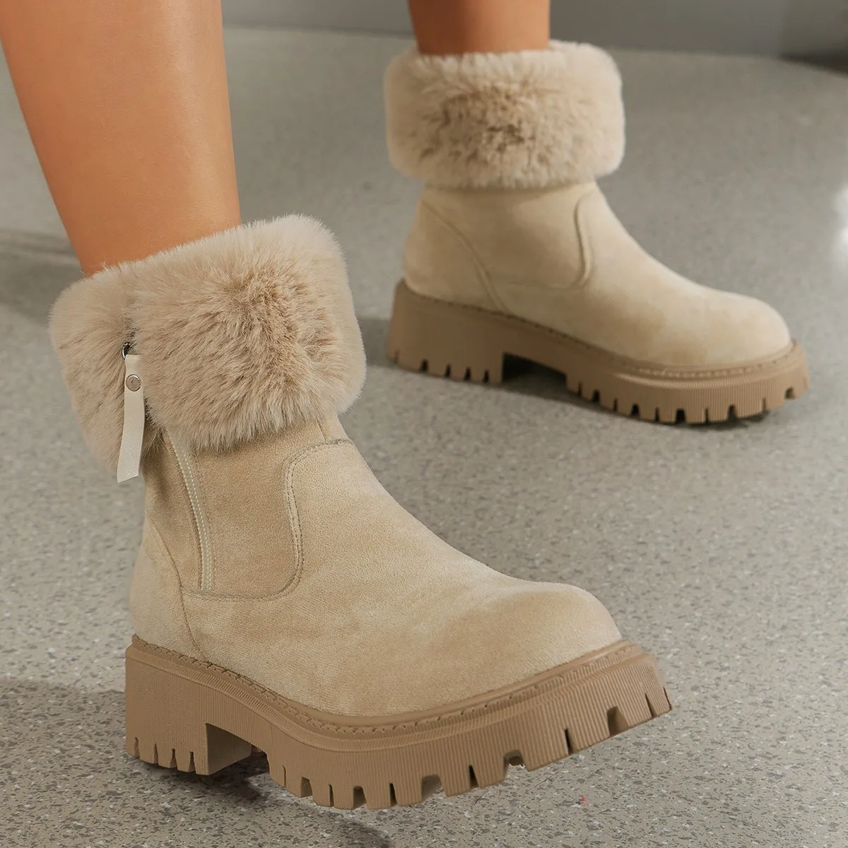 Women's Winter Fleece Lined Casual Snow Boots round Toe Side Zip Short Cotton Shoes for Students Comfortable Soft Rubber Sole
Women's Winter Fleece Lined Casual Snow Boots round Toe Side Zip Short Cotton Shoes for Students Comfortable Soft Rubber Sole
