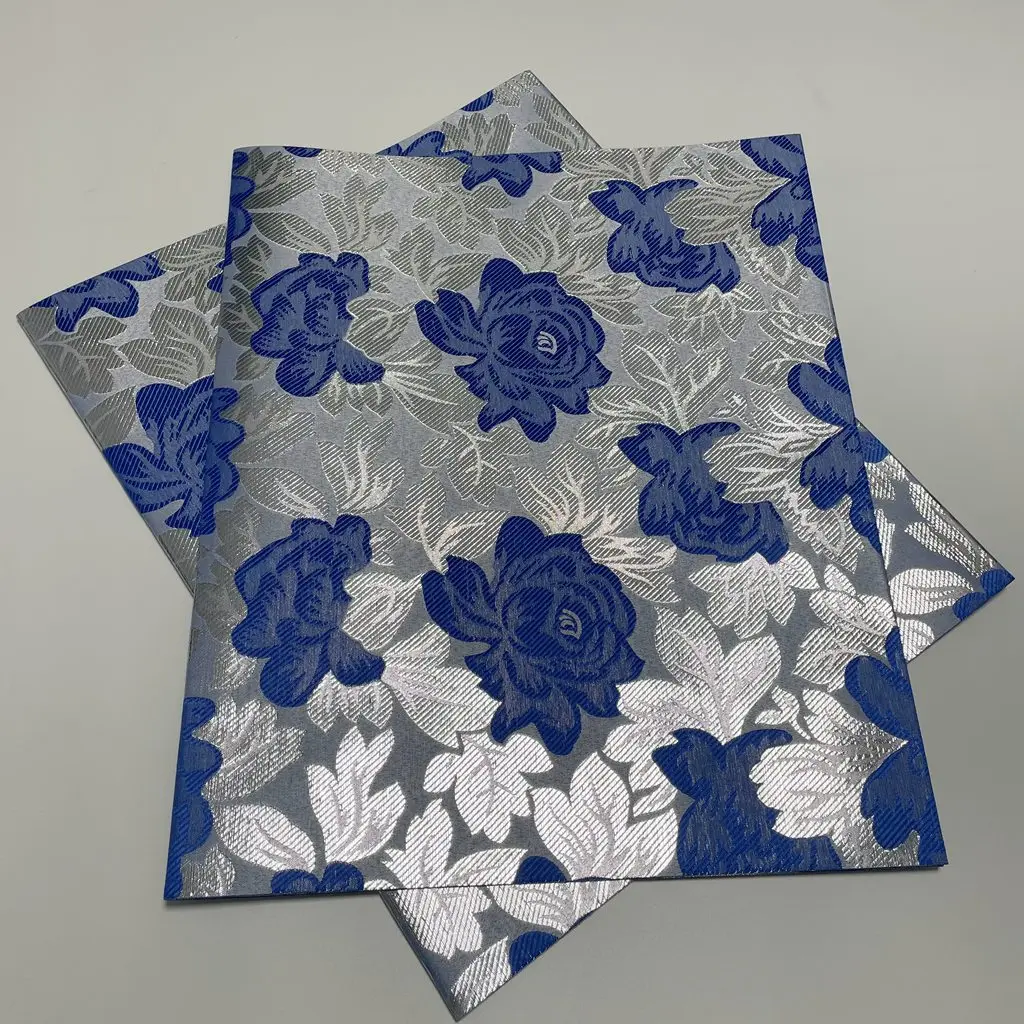 2024 модный Африканский роскошный 3D Швейцарский головной убор SEGO Gele золотая линия головной убор для нигерийских волос для ASO EBI 2 шт./Сумка
2024 модный Африканский роскошный 3D Швейцарский головной убор SEGO Gele золотая линия головной убор для нигерийских волос для ASO EBI 2 шт./Сумка