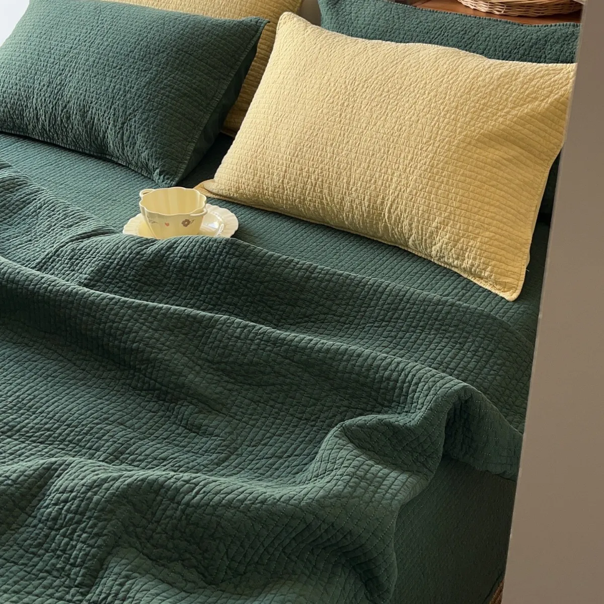 Natural Dyed Solid Color Bedspread Set 3pc Embroidered Stripes Quilt Enzyme Stone Washed Ultra Soft Quilted Coverlet Blanket
Natural Dyed Solid Color Bedspread Set 3pc Embroidered Stripes Quilt Enzyme Stone Washed Ultra Soft Quilted Coverlet Blanket