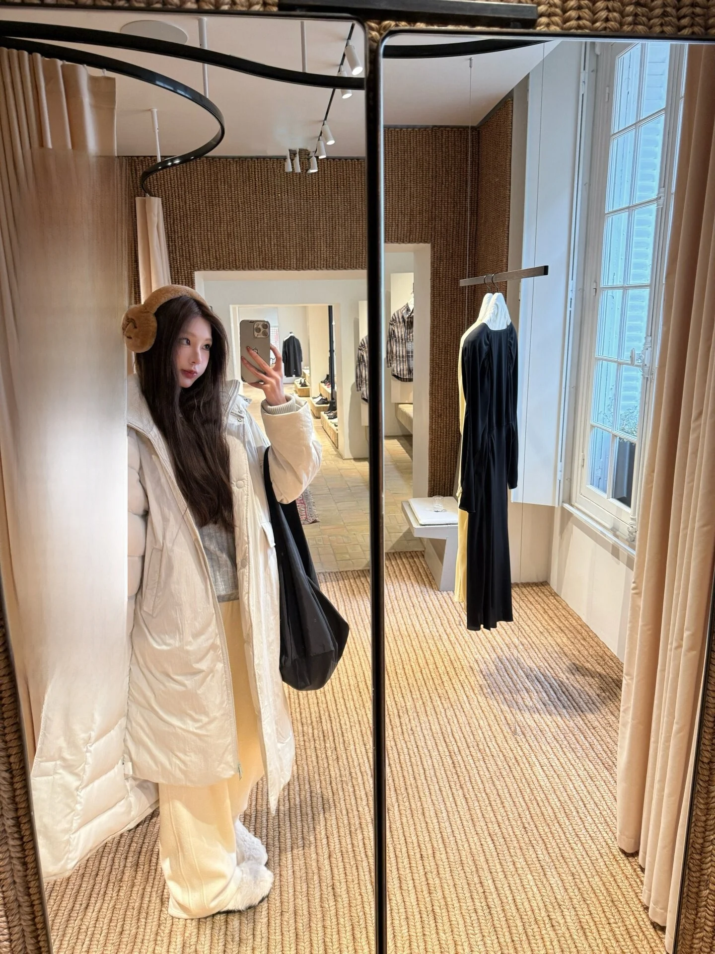 Yangzifan Long down Jaet 90 White Du Feather Tee-Proof Detachable Hooded Coat Casual Loose Fit Ladies Outerwear
Yangzifan Long down Jaet 90 White Du Feather Tee-Proof Detachable Hooded Coat Casual Loose Fit Ladies Outerwear