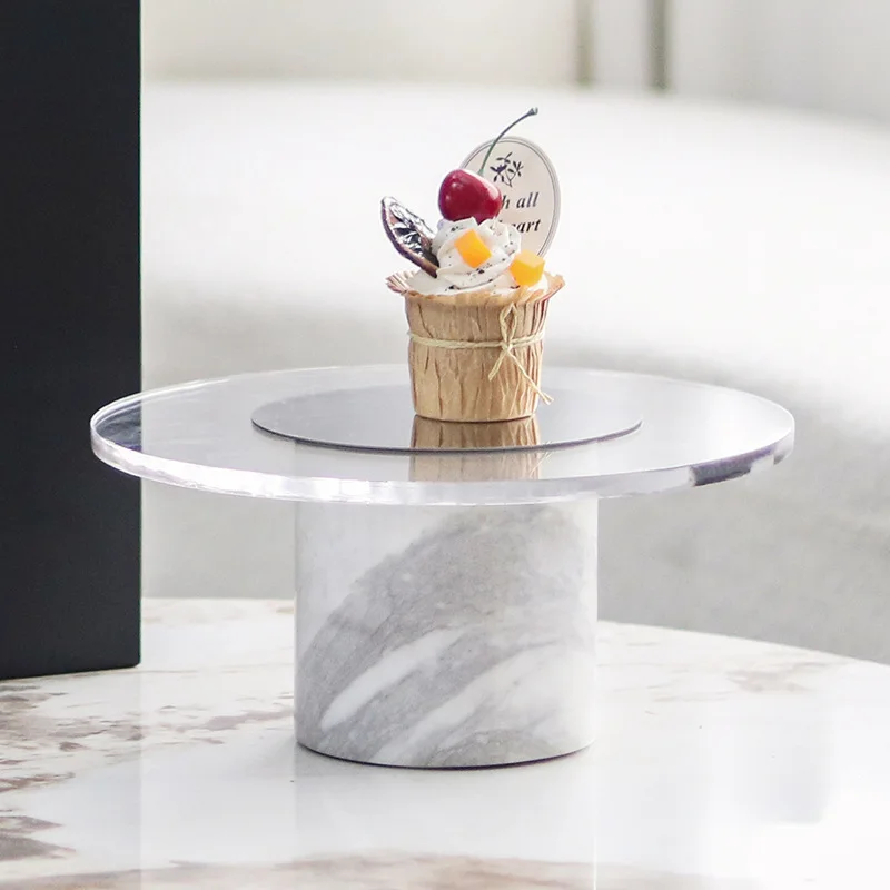 Простая современная высокая тарелка с фруктами, поднос с орнаментом для гостиной, журнальный столик, кухонные закуски, витрина для закусок, тарелка для торта, ювелирные изделия
Простая современная высокая тарелка с фруктами, поднос с орнаментом для гостиной, журнальный столик, кухонные закуски, витрина для закусок, тарелка для торта, ювелирные изделия